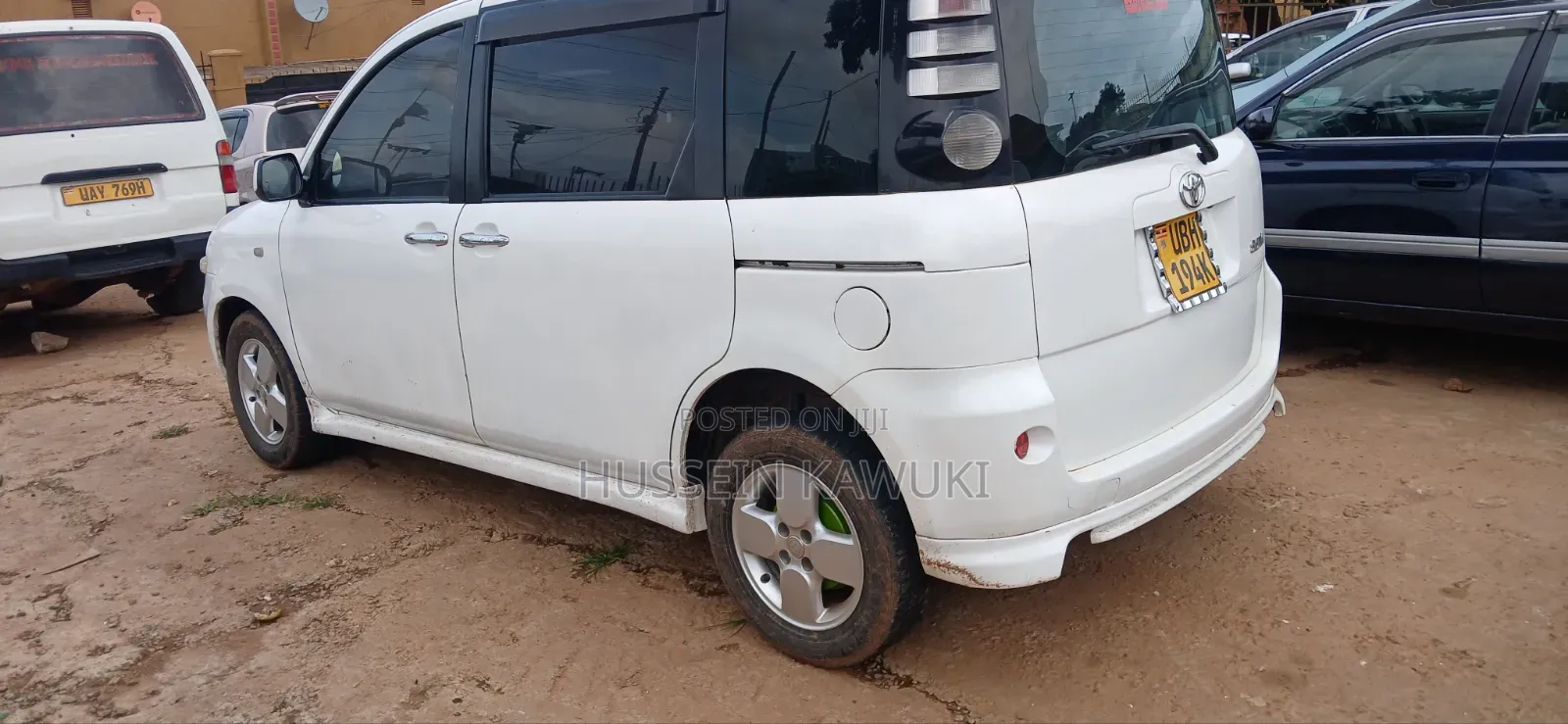 Toyota Sienta 2007 White
