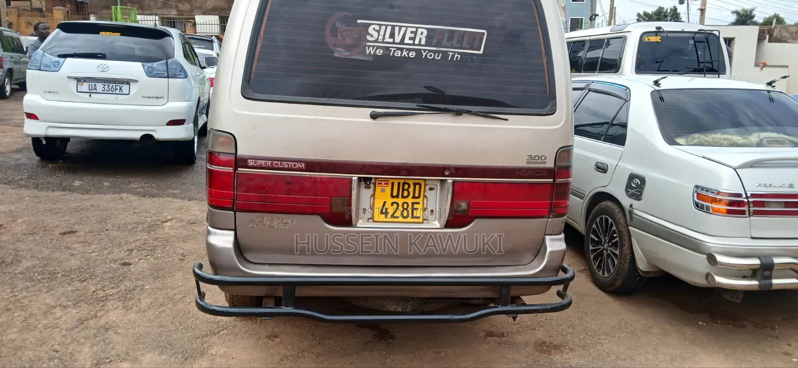 Toyota HiAce 2003 Silver