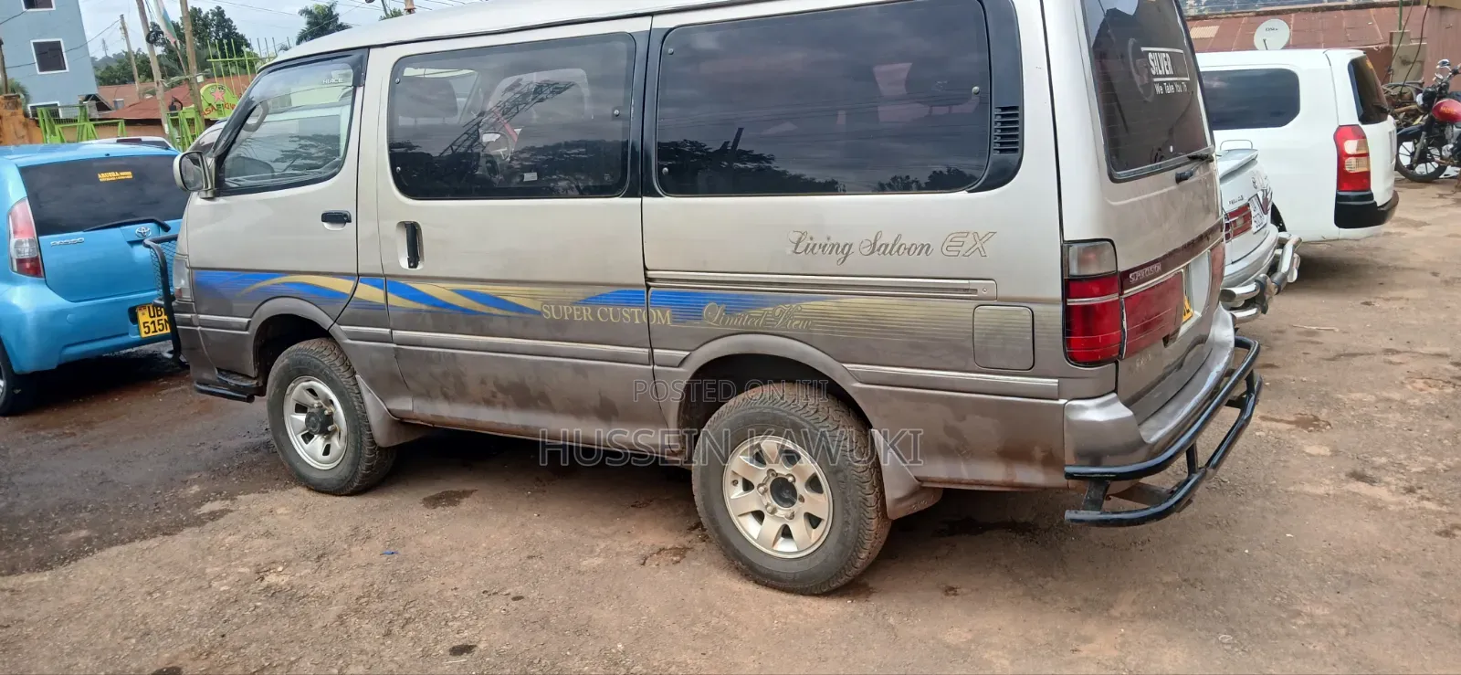 Toyota HiAce 2003 Silver