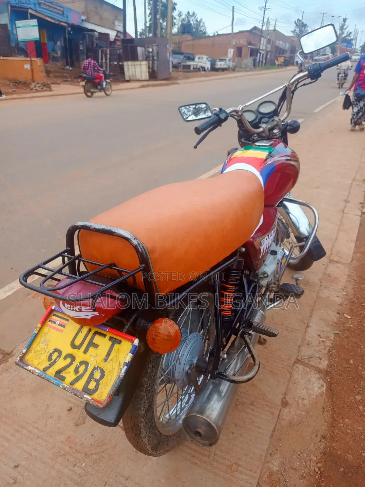 Bajaj Boxer 2023 Red