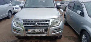 Mitsubishi Pajero 2008 Silver
