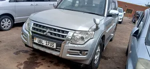 Mitsubishi Pajero 2008 Silver