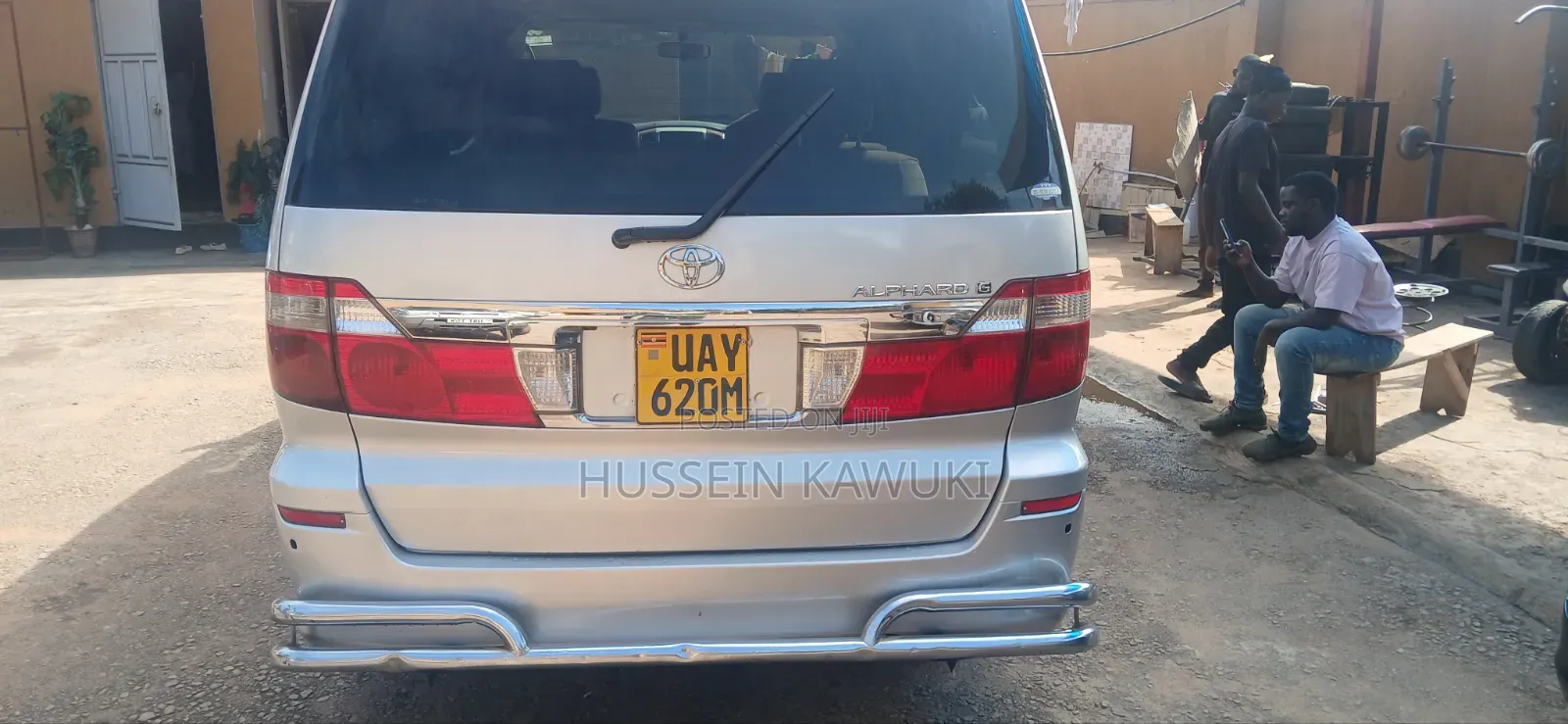 Toyota Alphard 2.4 Petrol AWD 2007 Silver