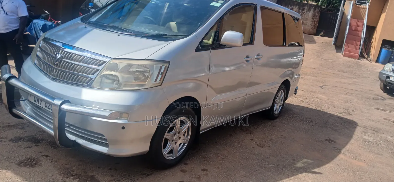 Toyota Alphard 2.4 Petrol AWD 2007 Silver