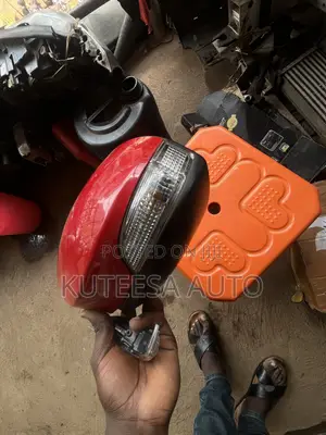 Toyota Car Side Mirror Indicator Replacement
