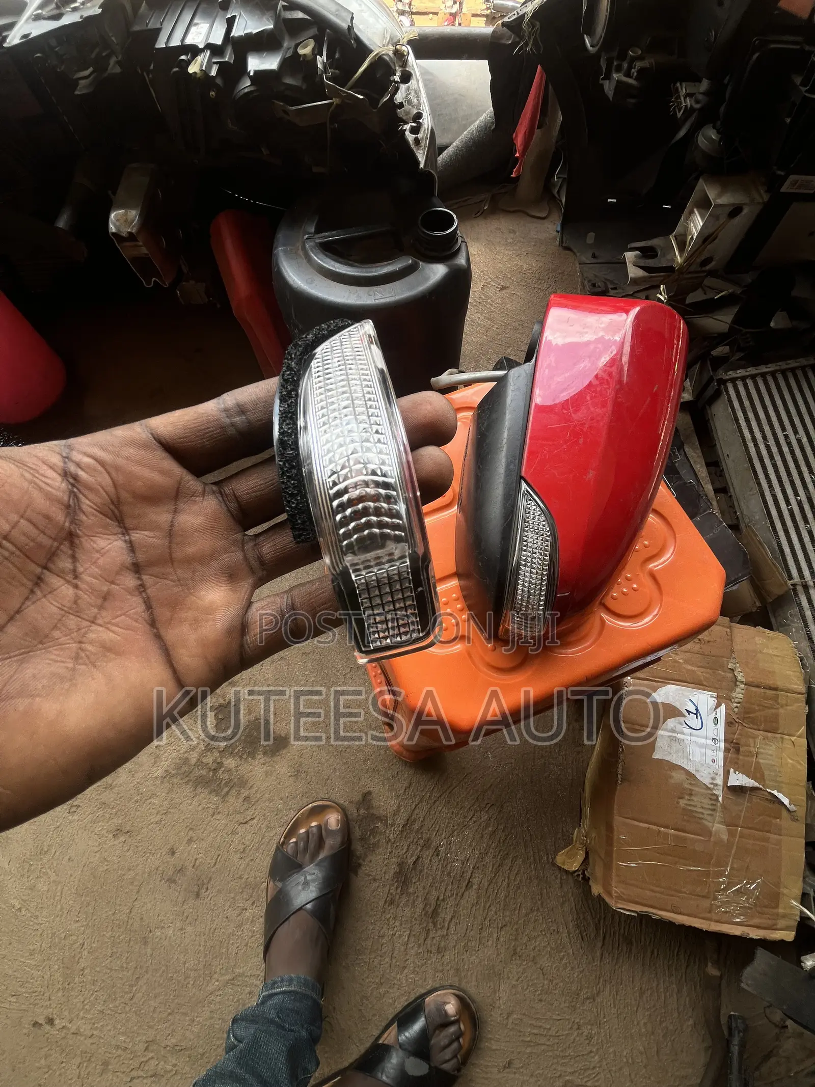 Toyota Car Side Mirror Indicator Replacement