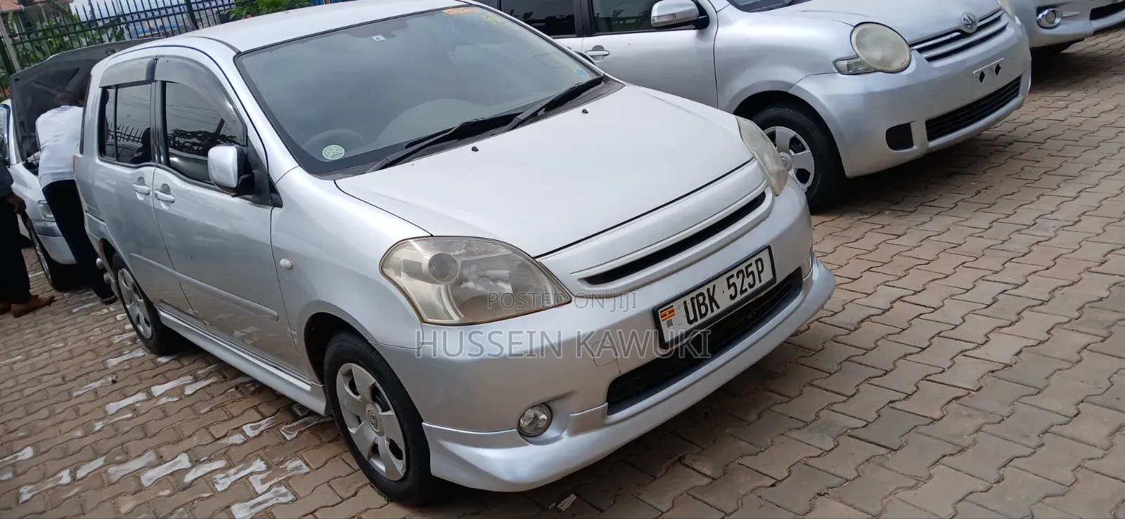 Toyota Raum 2006 Silver