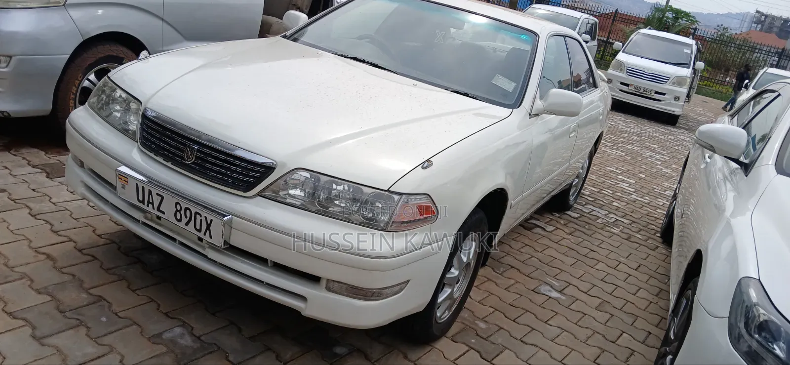 Toyota Mark II 2000 White