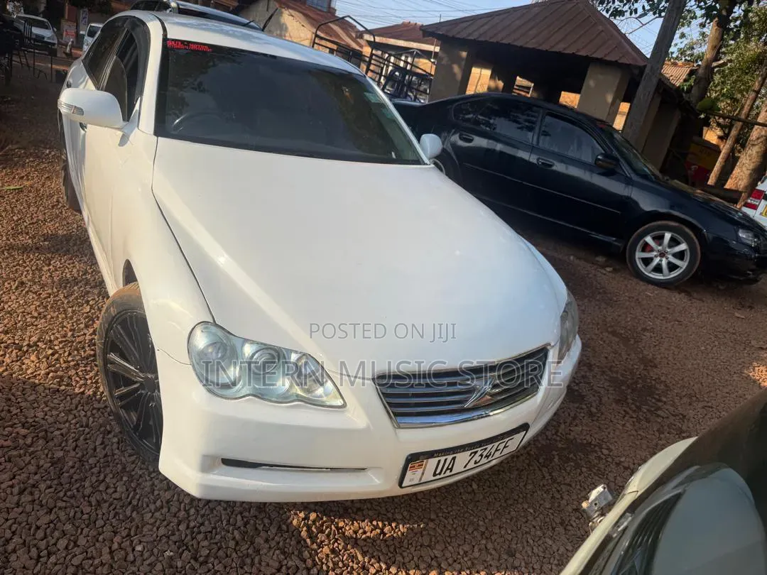 Toyota Mark X 2013 White
