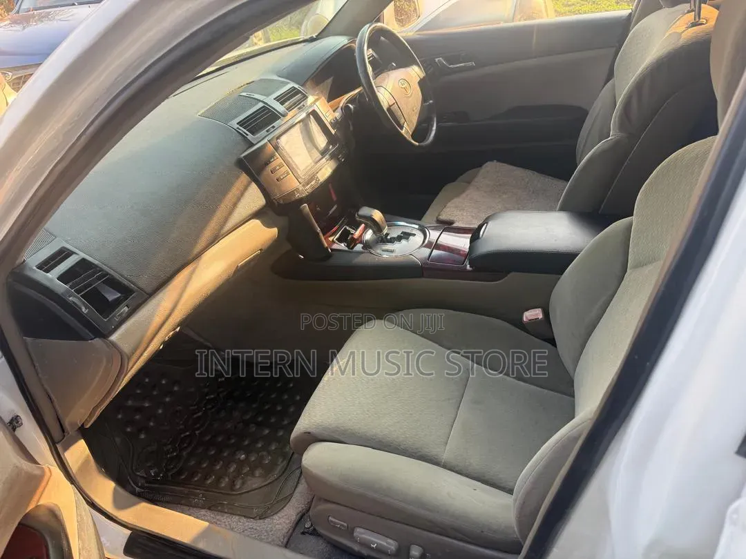Toyota Mark X 2013 White