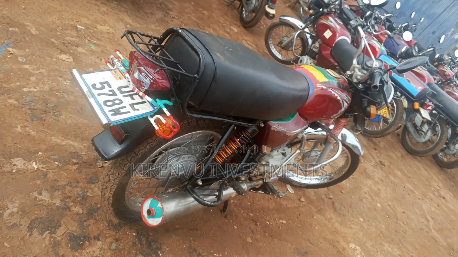 Bajaj Boxer 100 2020 Red