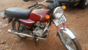 Bajaj Boxer 100 2020 Red