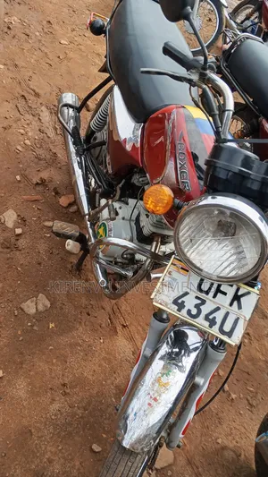 Bajaj Boxer 100 2020 Red