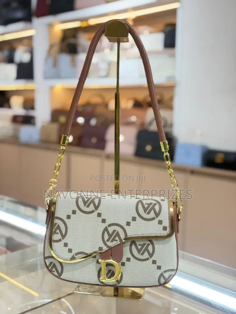 Designer Patterned Flap Shoulder Bag With Gold Chain Accents
