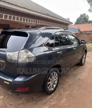 Toyota Harrier Self Drive