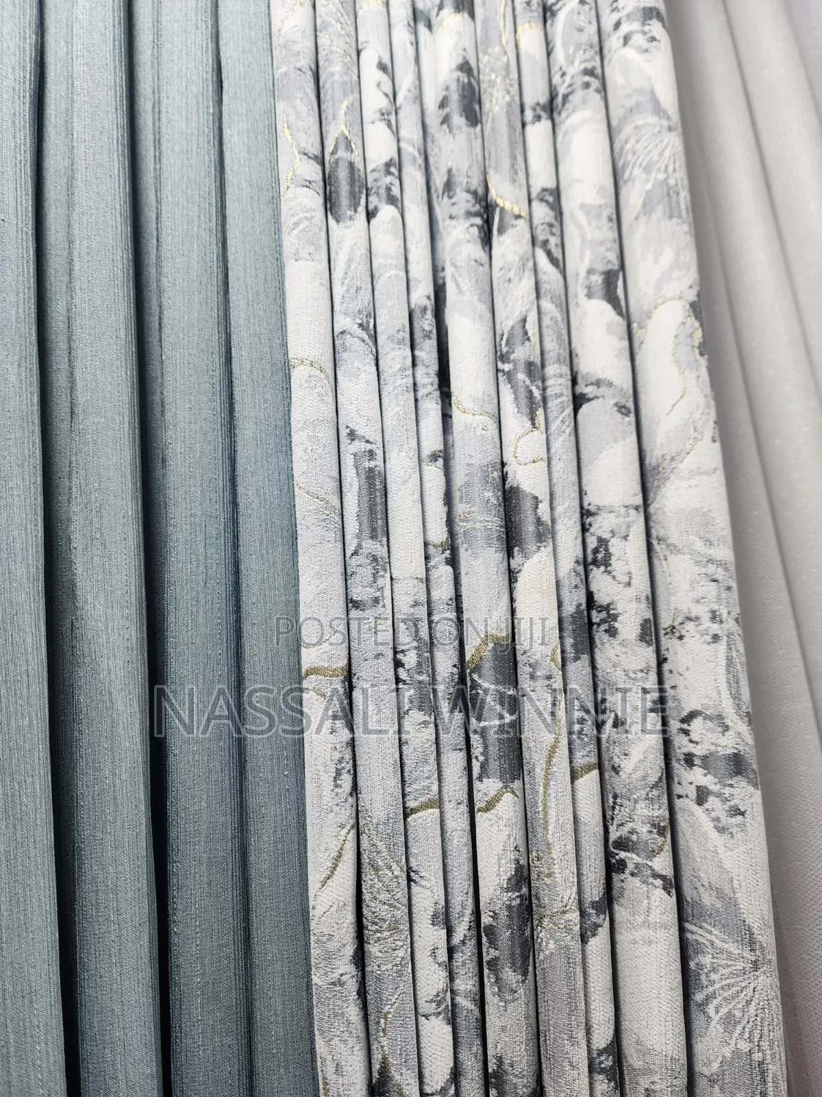 Classic & Stylish Curtain