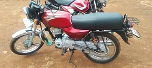 Bajaj Boxer 100 2025 Red
