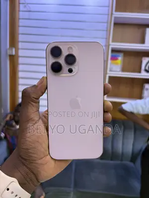 Apple iPhone 16 Pro Max 1 TB Gold