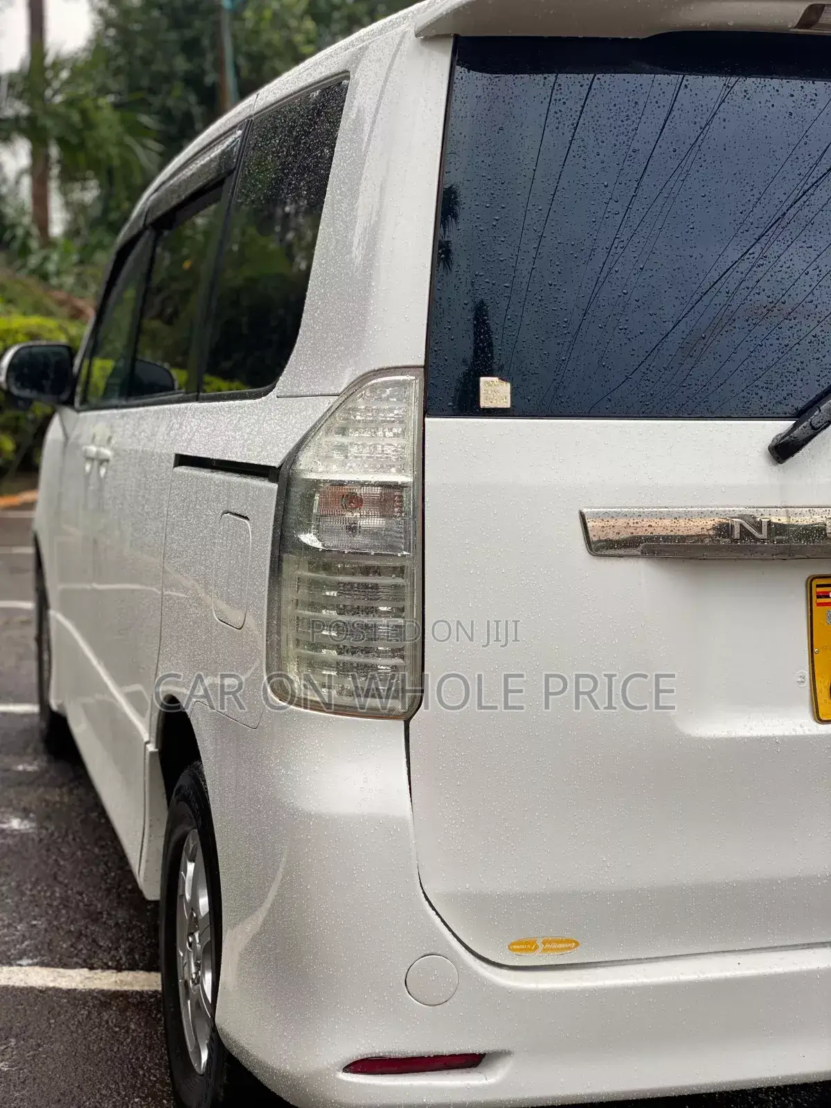 Toyota Noah 2008 White