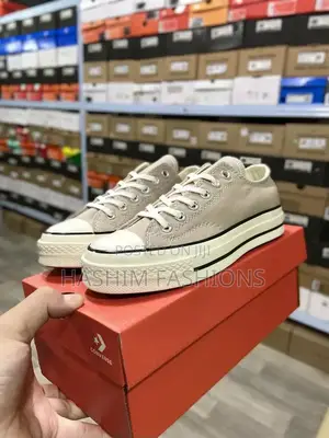 Original New Converse Chuck 70 Low Sneaker