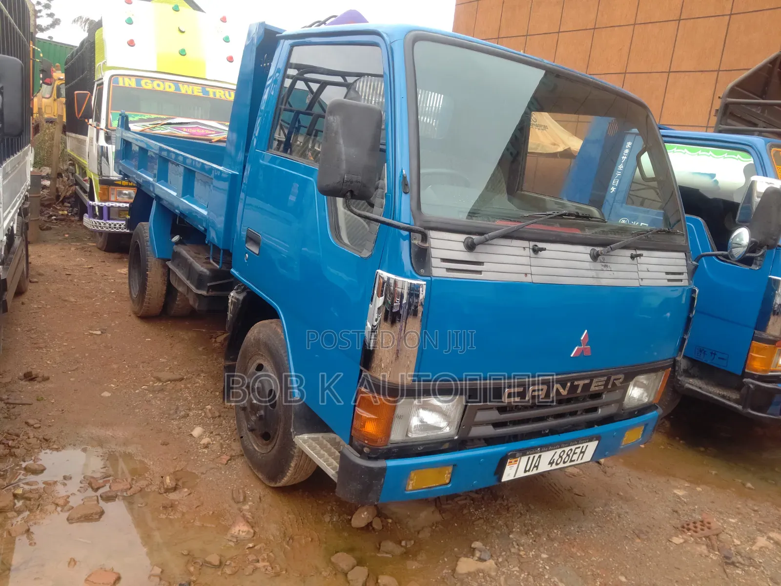 Canter Tipper 33