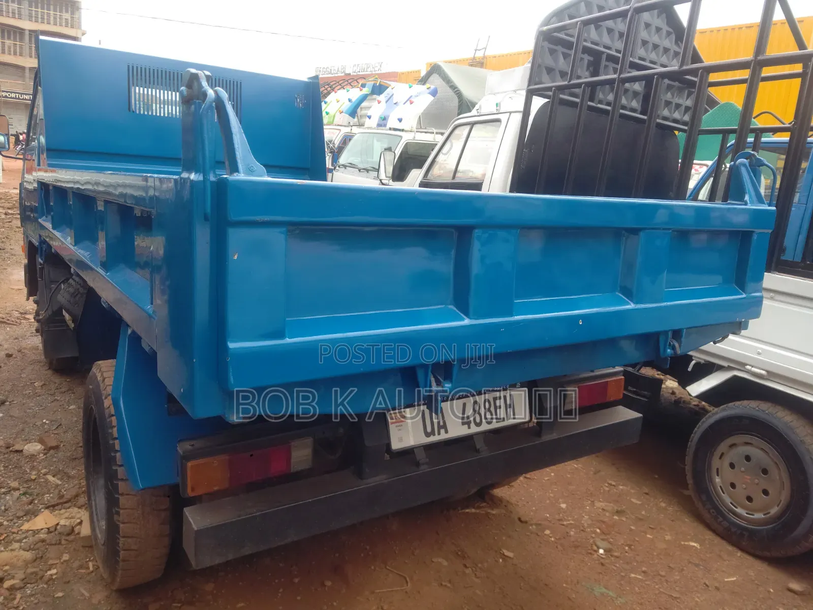 Canter Tipper 33