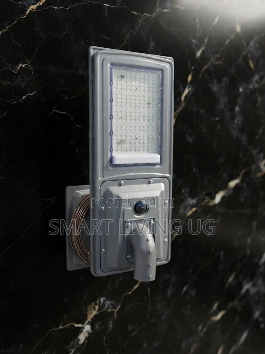 Rugged 200W Solar Street Light Bright Flood Light With Motion Control