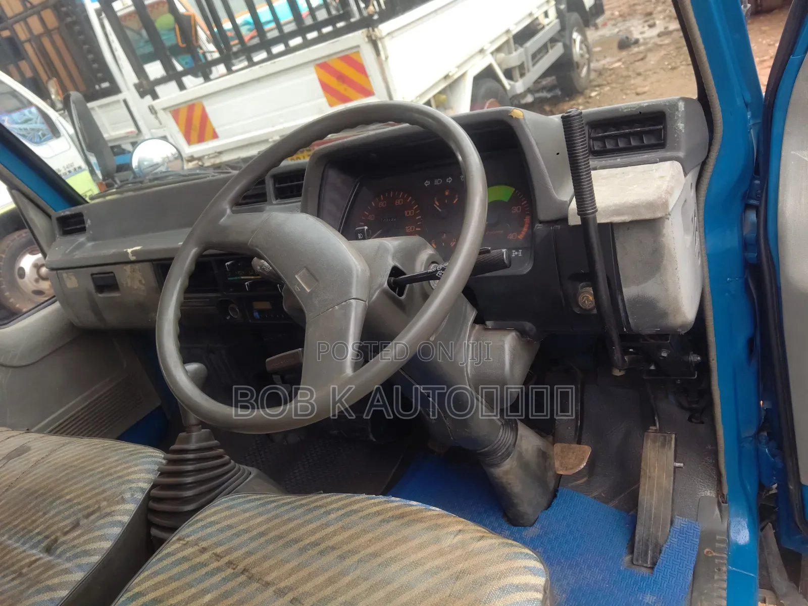 Canter Tipper 33