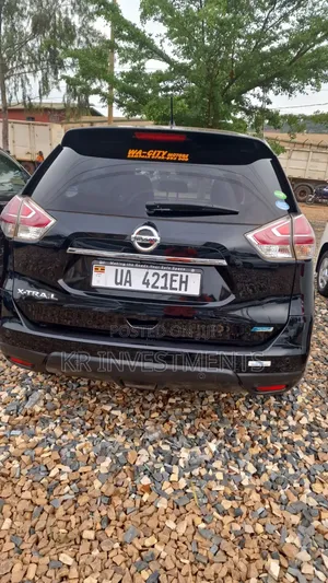 Nissan X-Trail 2.0 Petrol AWD 2015 Black