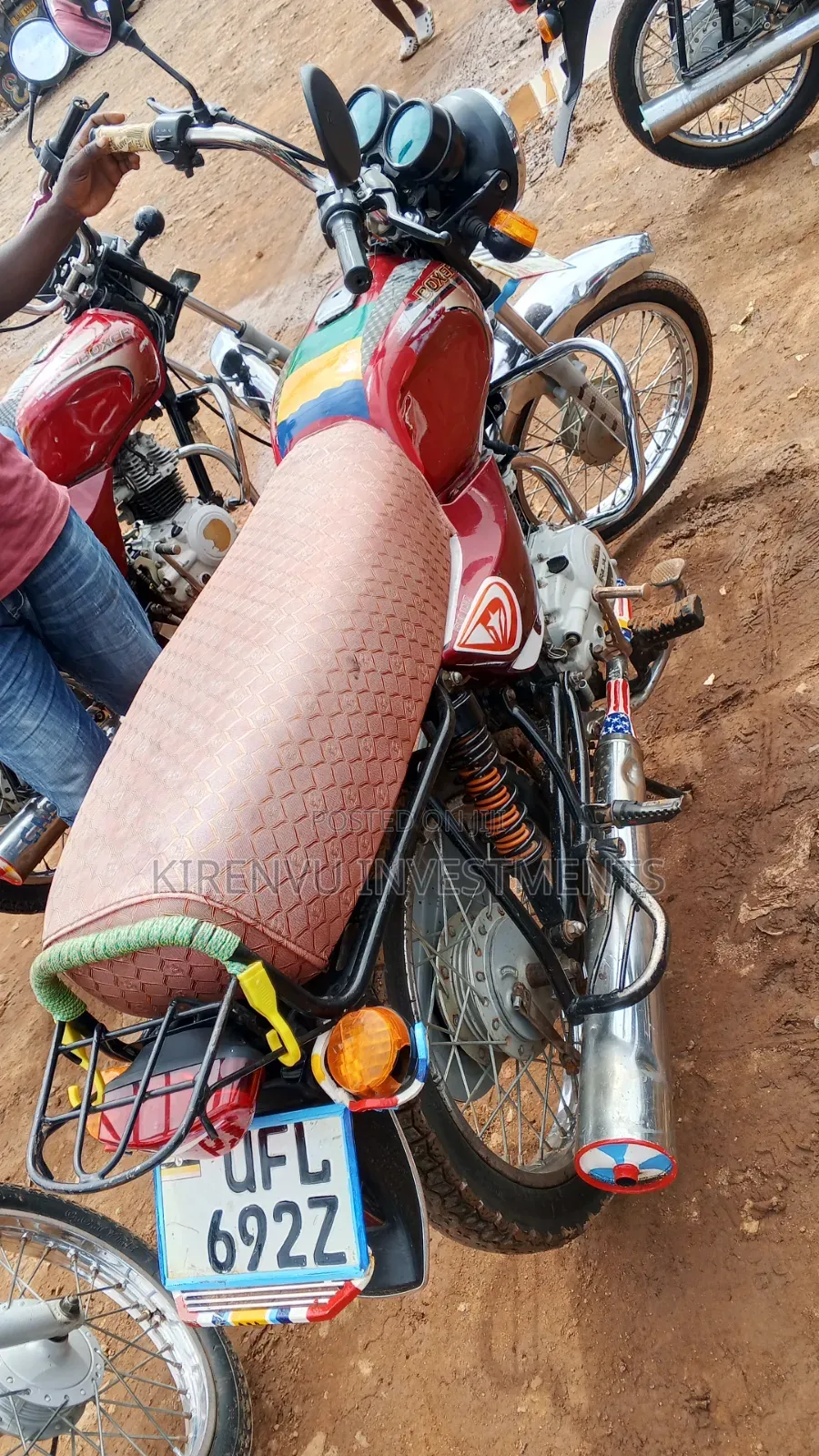 Bajaj Boxer 100 2020 Red