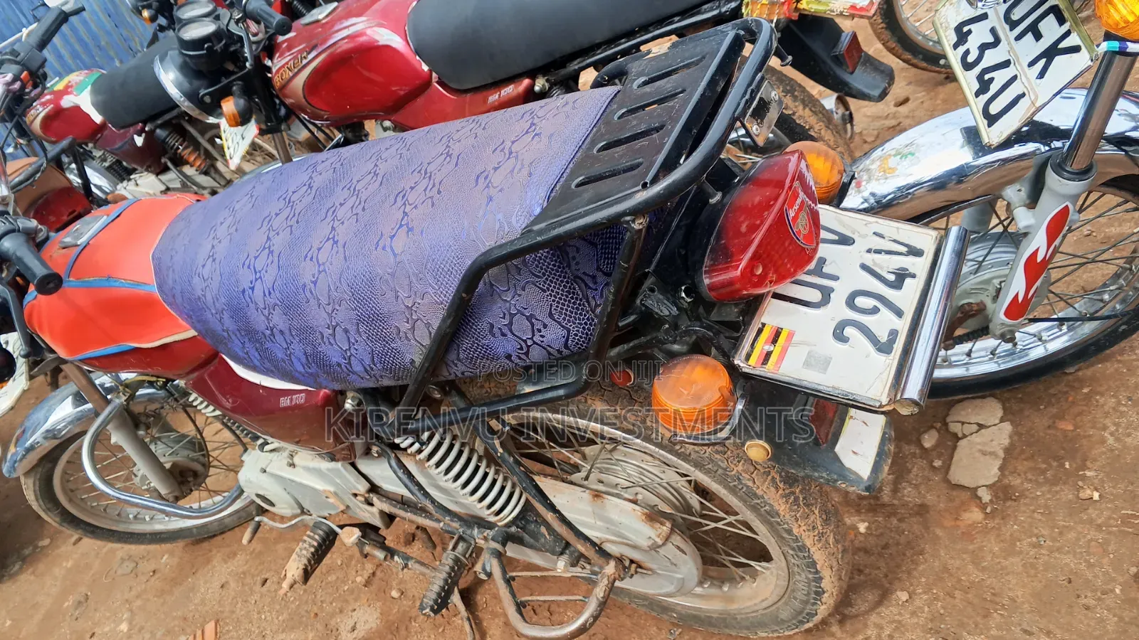 Bajaj Boxer 100 2018 Red