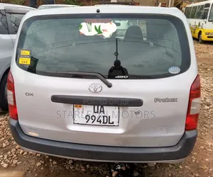 Toyota Probox 2012 Silver