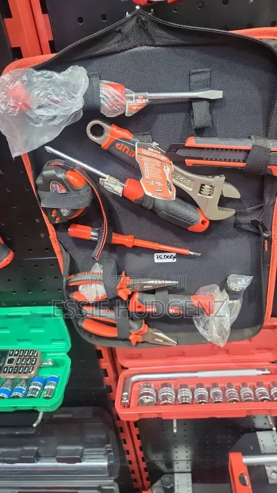 Portable Wiseup Hand Tool