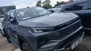 Toyota Hilux 2026 Blue