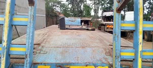 Low Bed Machine Trailer