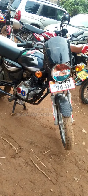 Bajaj Boxer 125 2024 Black
