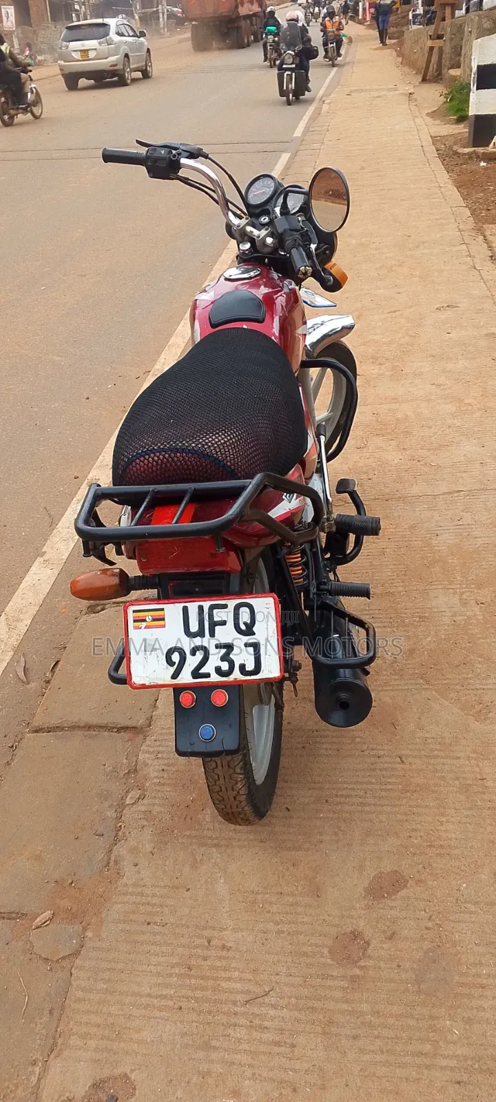 Bajaj CT 110X 2023 Red