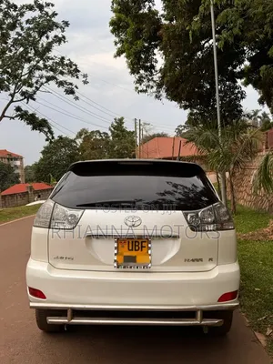 Toyota Harrier 2008 White