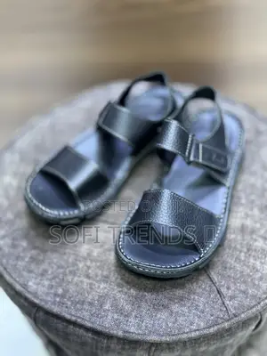 Gent’S Original Open Shoes