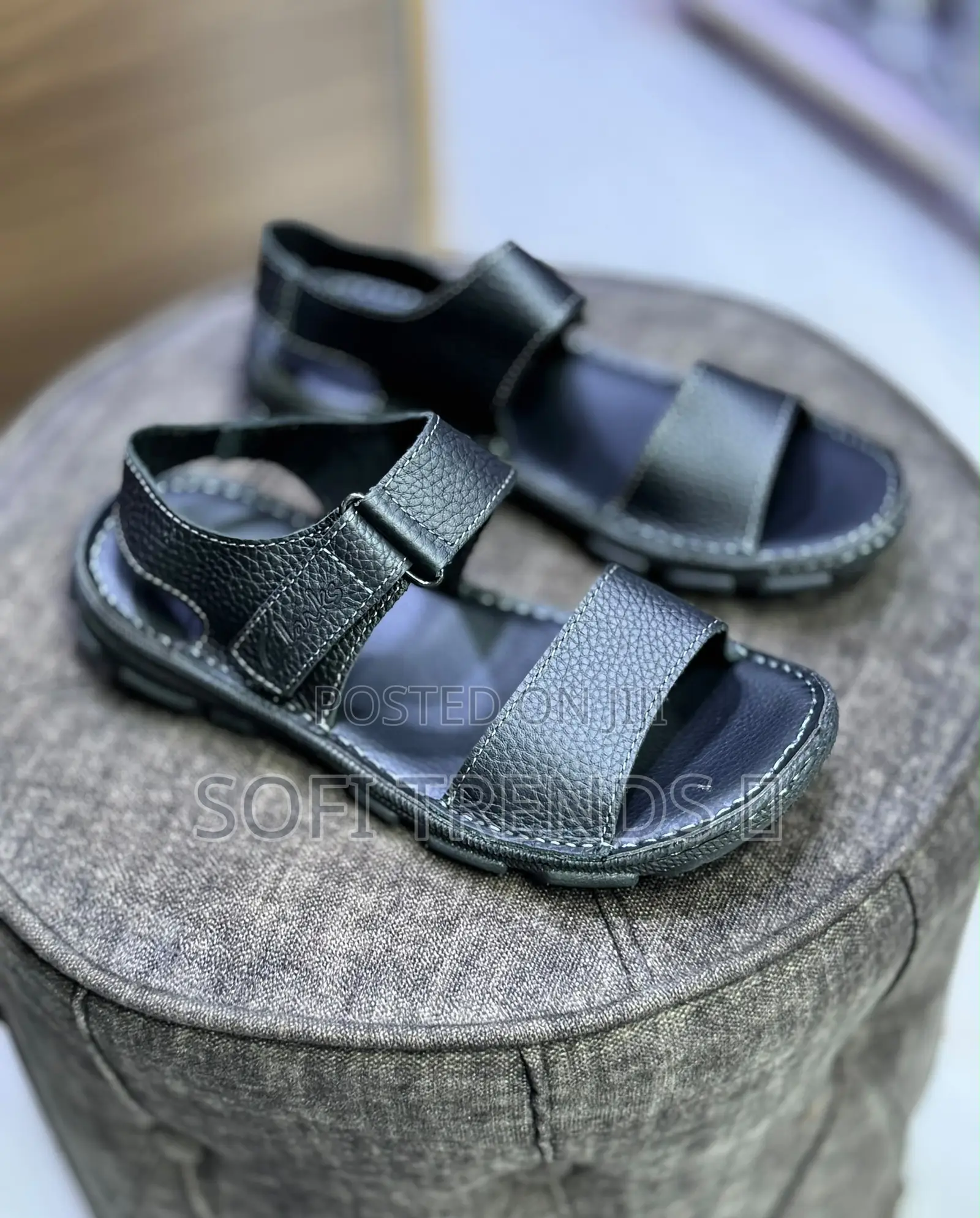 Gent’S Original Open Shoes