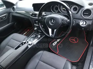Mercedes-Benz C180 2017 White