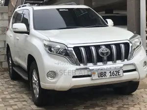 Toyota Land Cruiser Prado 2016 White