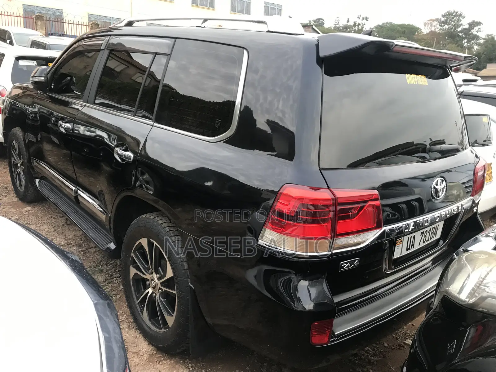 Toyota Land Cruiser Prado 2014 Black