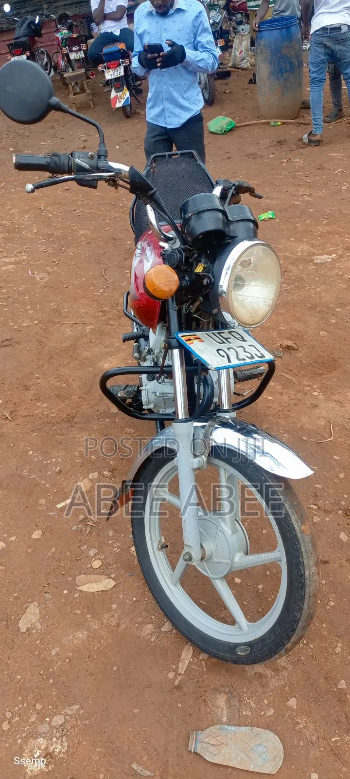 Bajaj CT 125X 2024 Red