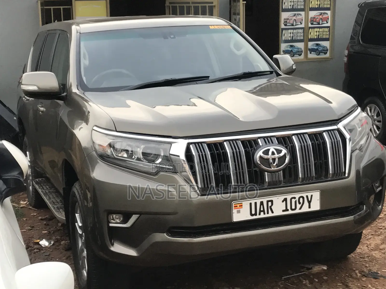 Toyota Land Cruiser Prado 2014 Gray