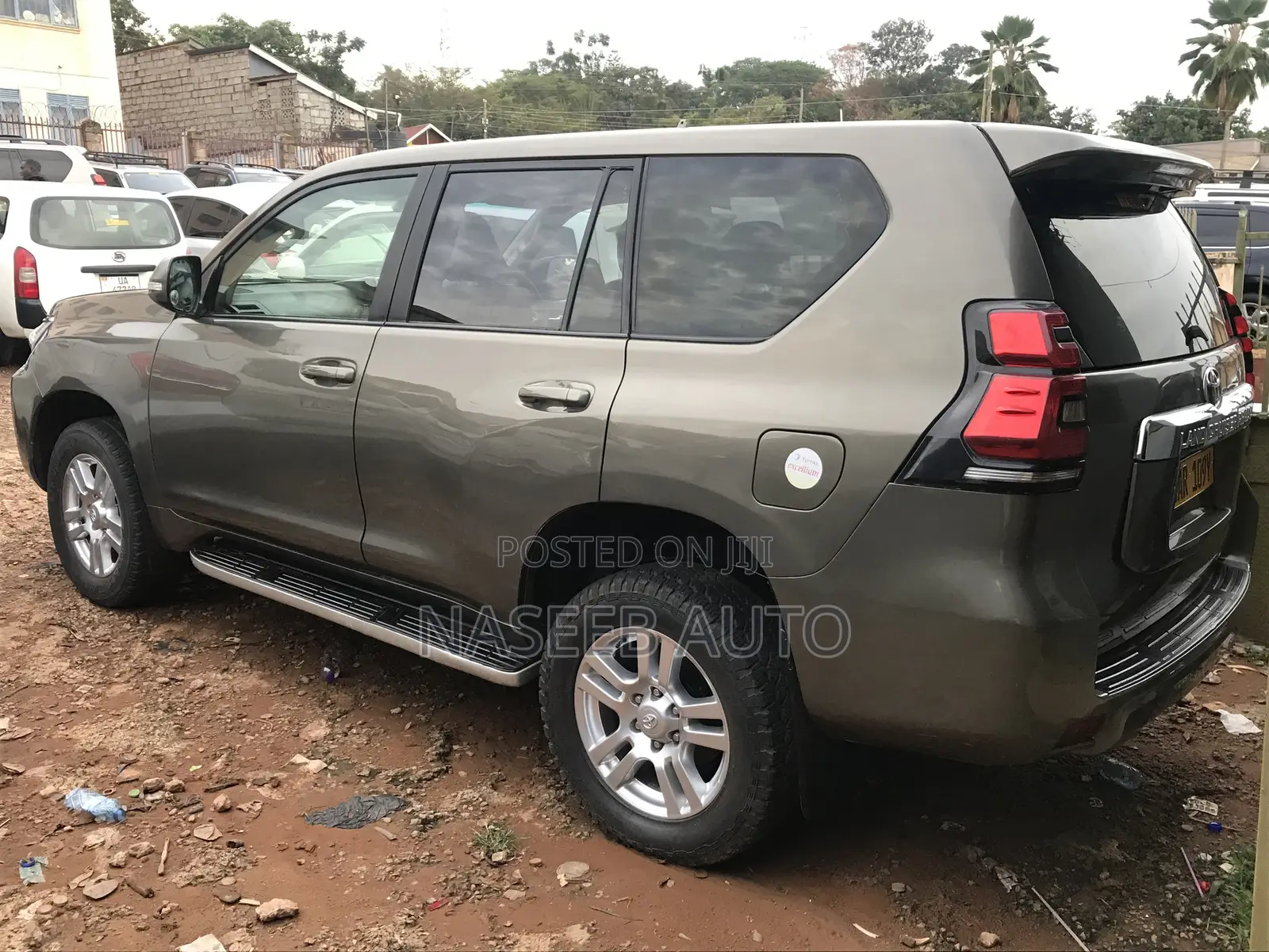 Toyota Land Cruiser Prado 2014 Gray