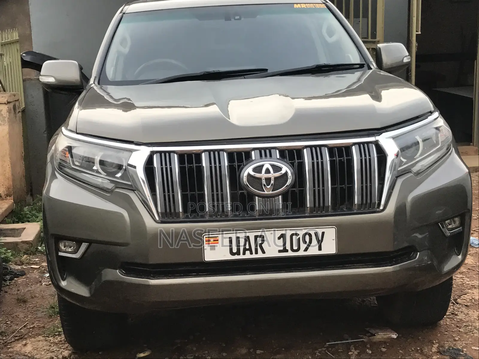 Toyota Land Cruiser Prado 2014 Gray