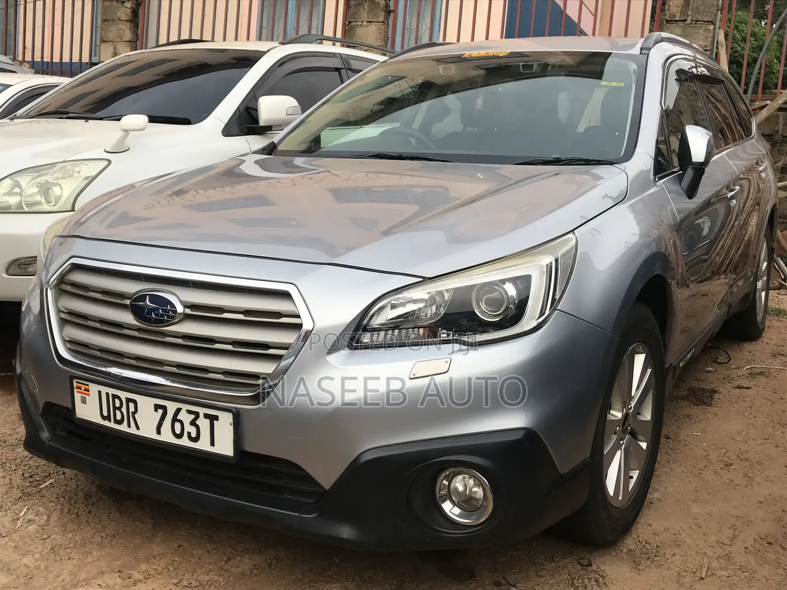 Subaru Outback 2016 Gray