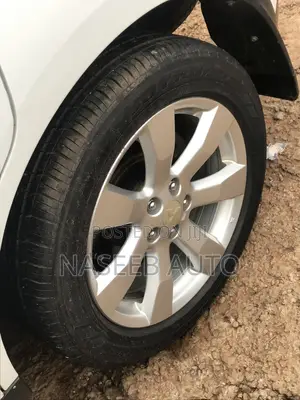 Mitsubishi Outlander 2010 White