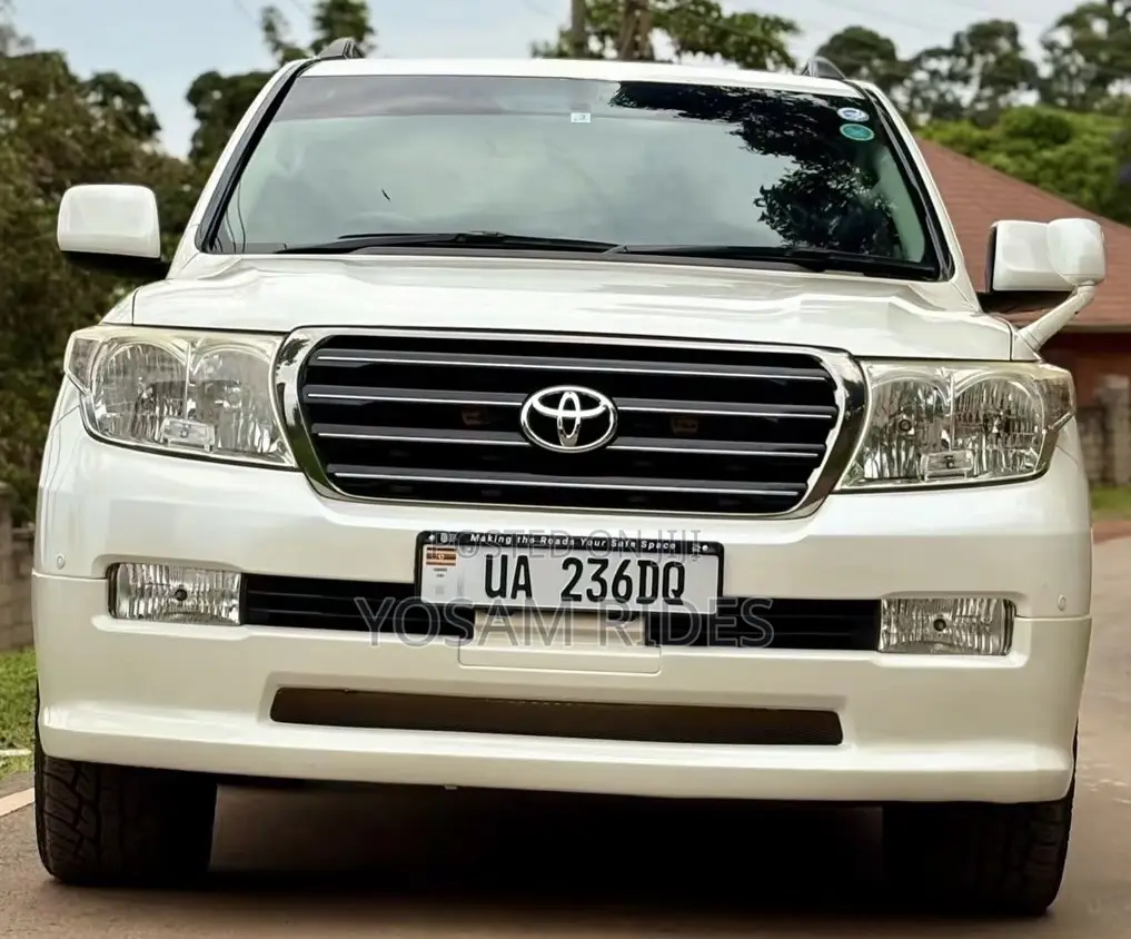 Toyota Land Cruiser 4.6 V8 ZX 2010 White